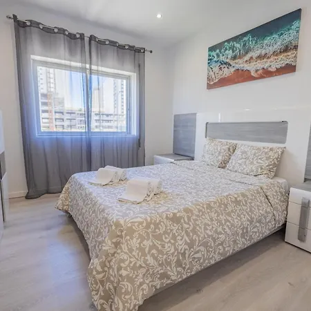 Apartamento Contemporary Sandy Flat - Terrace & Seaside Portimão
